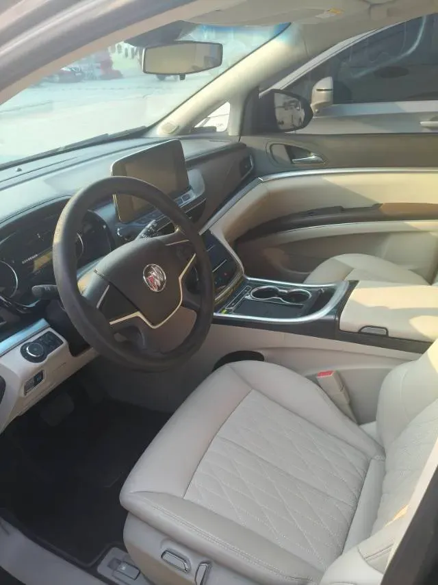 2023 Buick GL8 2.0T 237HP L4 9AT,autocango,china used car exporter,china ev exporter,chinese used car exporter,chinese used ev exporter