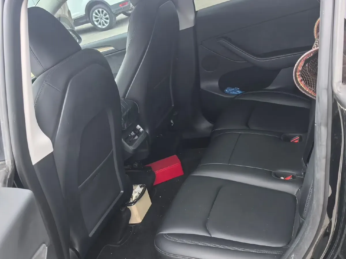 2022 Tesla Model Y BEV 60KWH,autocango,china used car exporter,china ev exporter,chinese used car exporter,chinese used ev exporter