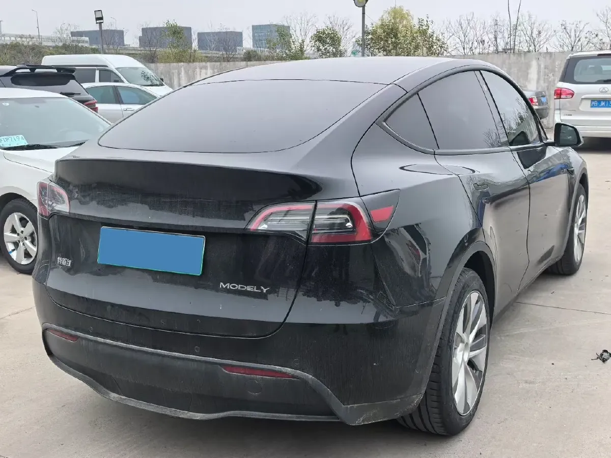 2022 Tesla Model Y BEV 60KWH,autocango,china used car exporter,china ev exporter,chinese used car exporter,chinese used ev exporter