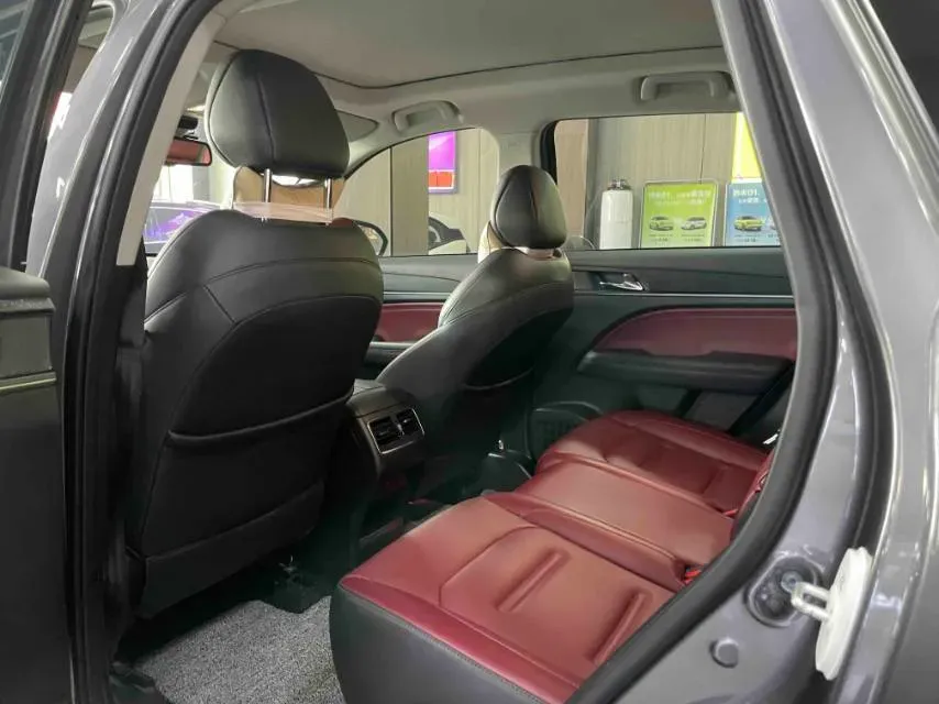 2021 GAC Trumpchi GS4 Plus 2.0T 252HP L4 6AT,autocango,china used car exporter,china ev exporter,chinese used car exporter,chinese used ev exporter