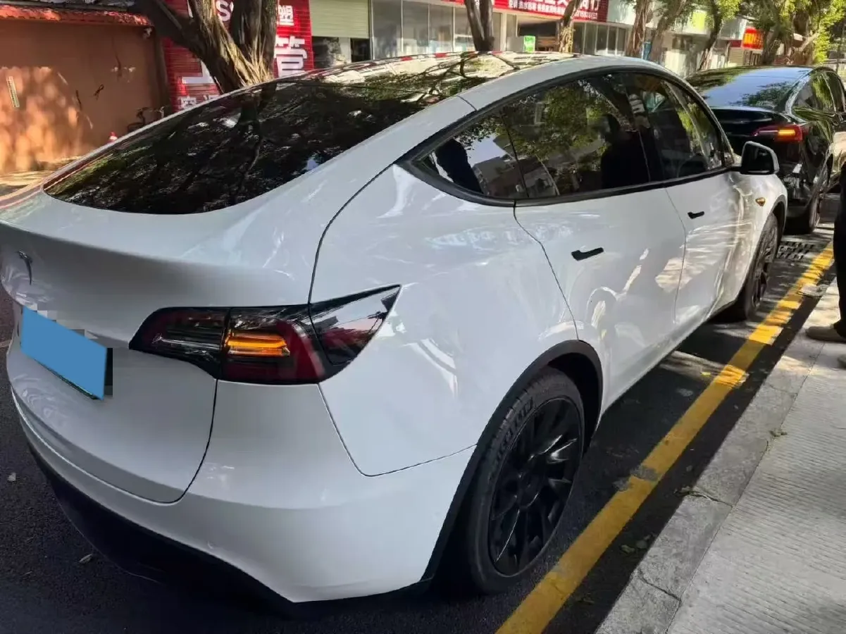 2021 MINI COUNTRYMAN 1.5T 136HP L3 8AT,autocango,china used car exporter,china ev exporter,chinese used car exporter,chinese used ev exporter