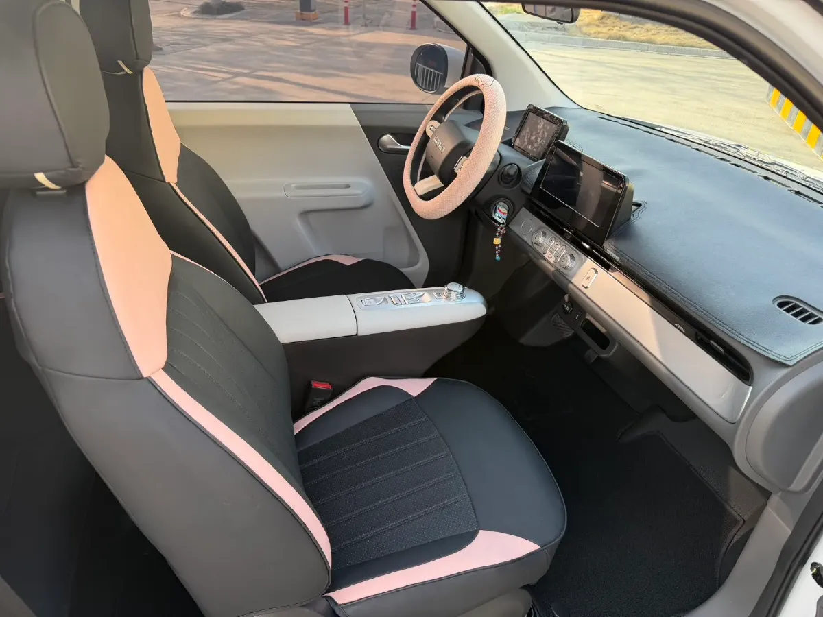 2025 LingBox BOX BEV 19.2KWH,autocango,china used car exporter,china ev exporter,chinese used car exporter,chinese used ev exporter