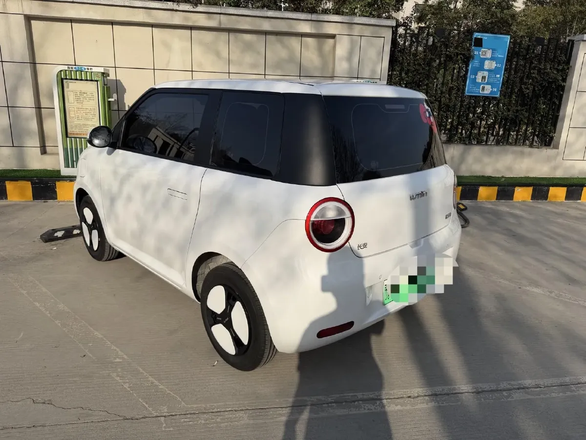 2025 LingBox BOX BEV 19.2KWH,autocango,china used car exporter,china ev exporter,chinese used car exporter,chinese used ev exporter