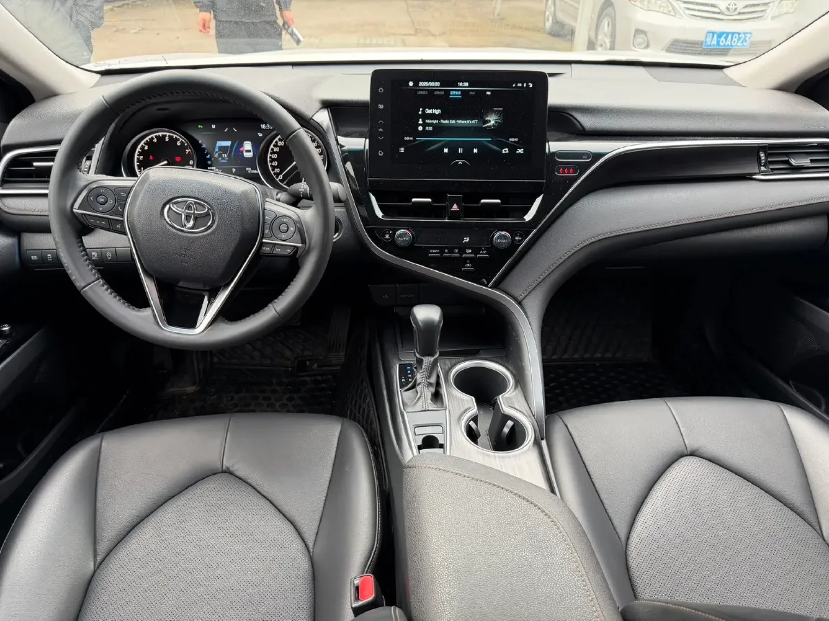 2023 Toyota Camry 2.0L 177HP L4 CVT,autocango,china used car exporter,china ev exporter,chinese used car exporter,chinese used ev exporter