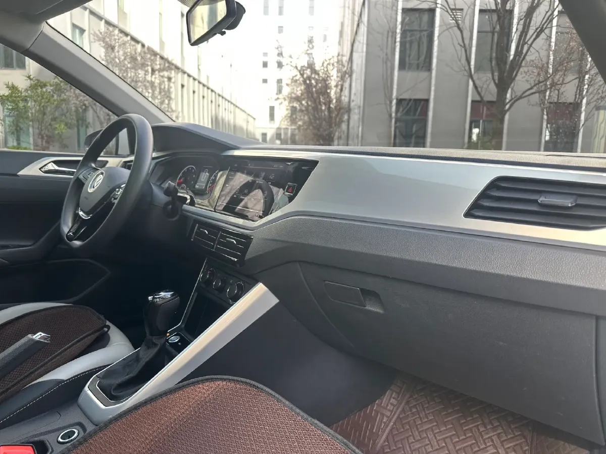 2021 Haval H6 1.5T 169HP L4 7DCT,autocango,china used car exporter,china ev exporter,chinese used car exporter,chinese used ev exporter