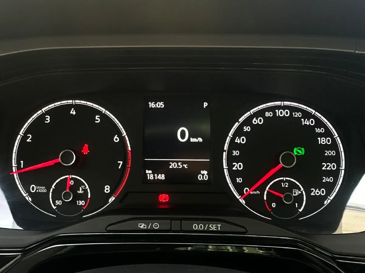 2021 Haval H6 1.5T 169HP L4 7DCT,autocango,china used car exporter,china ev exporter,chinese used car exporter,chinese used ev exporter