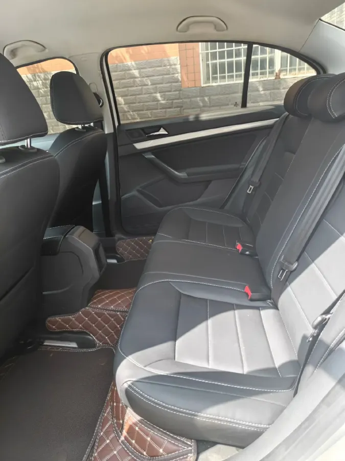 2017 Volkswagen Lavida 1.6L 110HP L4 6AT,autocango,china used car exporter,china ev exporter,chinese used car exporter,chinese used ev exporter