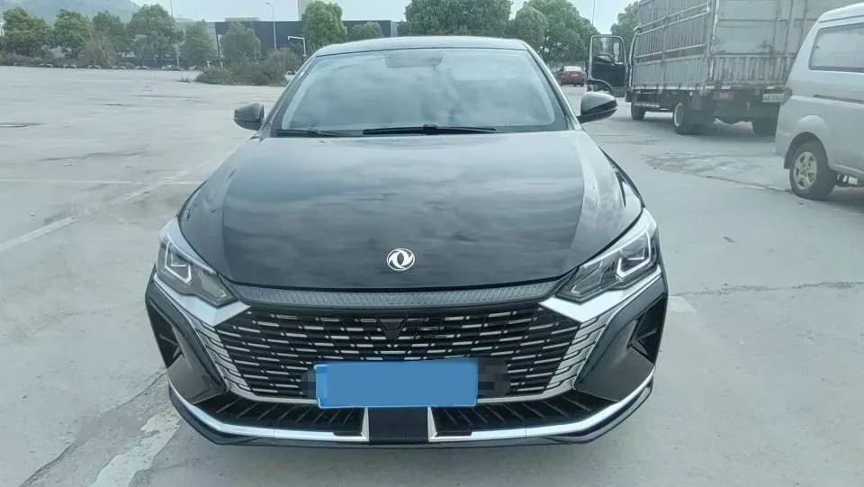 2024 DongFeng Aeolus YiXuan 1.5L 125HP L4 6DCT,autocango,china used car exporter,china ev exporter,chinese used car exporter,chinese used ev exporter