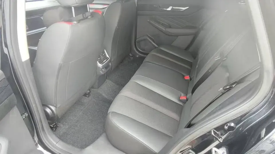 2024 DongFeng Aeolus YiXuan 1.5L 125HP L4 6DCT,autocango,china used car exporter,china ev exporter,chinese used car exporter,chinese used ev exporter