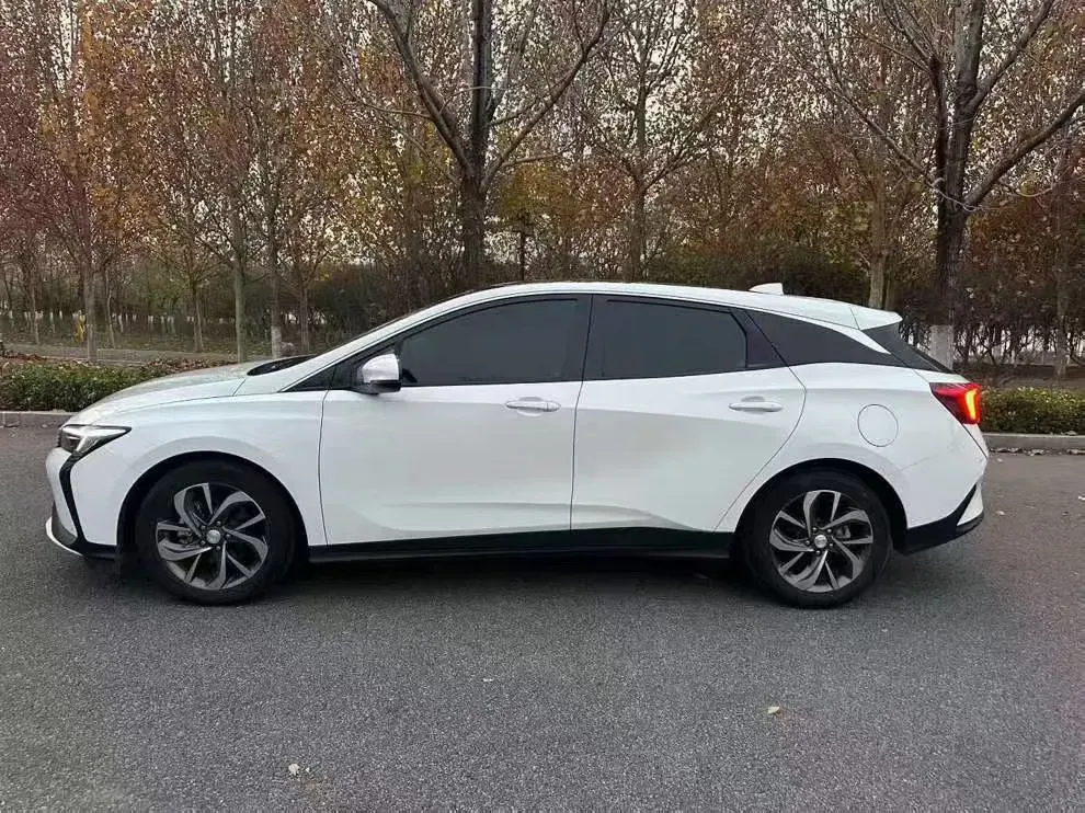 2022 Buick Velite 6 1.5L 102HP L4 E-CVT PHEV 9.5KWH,autocango,china used car exporter,china ev exporter,chinese used car exporter,chinese used ev exporter
