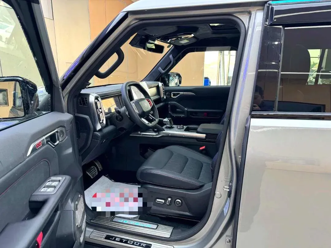 2025 Jetour Traveller 2.0T 254HP L4 7DCT,autocango,china used car exporter,china ev exporter,chinese used car exporter,chinese used ev exporter