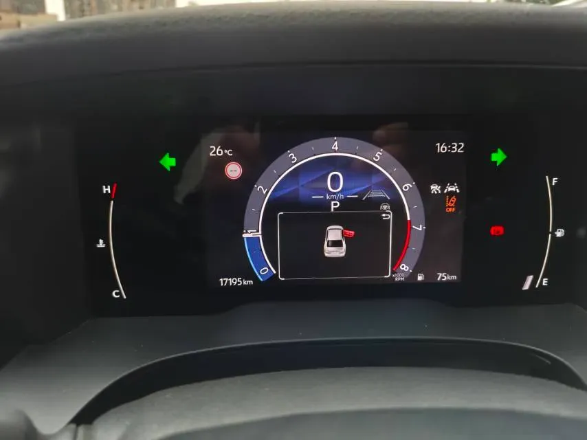 2024 Toyota Camry 2.0L 173HP L4 CVT,autocango,china used car exporter,china ev exporter,chinese used car exporter,chinese used ev exporter