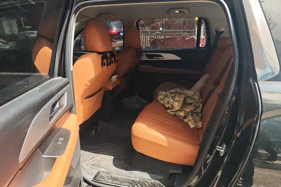 2023 Haval H5 2.0T 166HP L4 8AT,autocango,china used car exporter,china ev exporter,chinese used car exporter,chinese used ev exporter