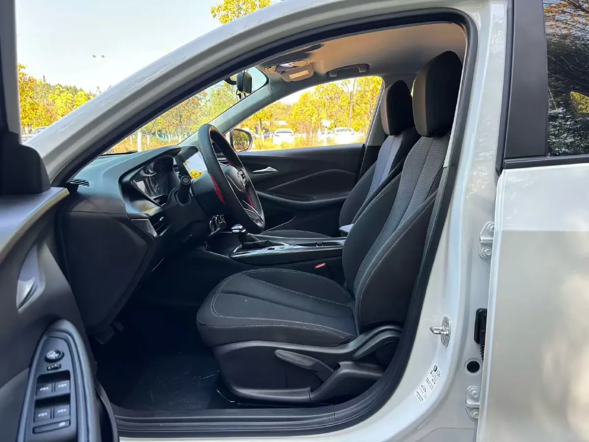 2023 Buick Verano 1.5T 184HP L4 CVT,autocango,china used car exporter,china ev exporter,chinese used car exporter,chinese used ev exporter