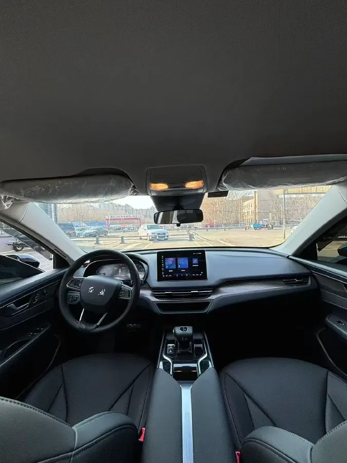 2022 HongQi E-QM5 BEV 54KWH,autocango,china used car exporter,china ev exporter,chinese used car exporter,chinese used ev exporter