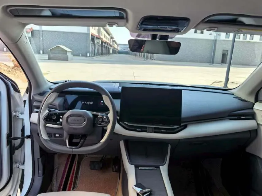 2023 LYNK&CO 06 EM-P 1.5L 120HP L4 3DHT PHEV 19.09KWH,autocango,china used car exporter,china ev exporter,chinese used car exporter,chinese used ev exporter