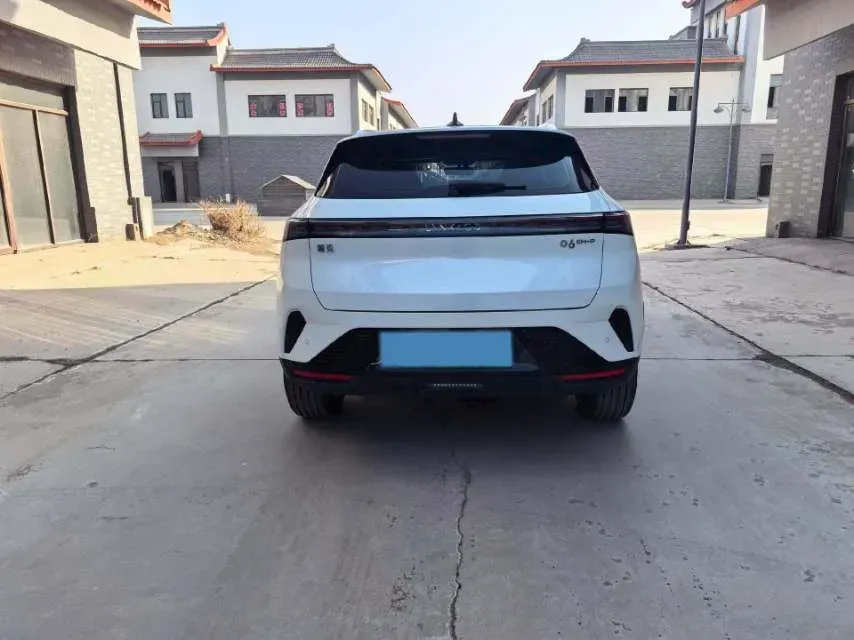 2023 LYNK&CO 06 EM-P 1.5L 120HP L4 3DHT PHEV 19.09KWH,autocango,china used car exporter,china ev exporter,chinese used car exporter,chinese used ev exporter