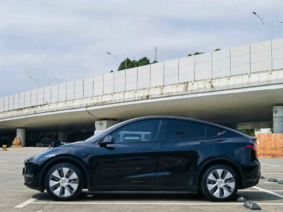 2022 Tesla Model Y BEV 78.4KWH,autocango,china used car exporter,china ev exporter,chinese used car exporter,chinese used ev exporter