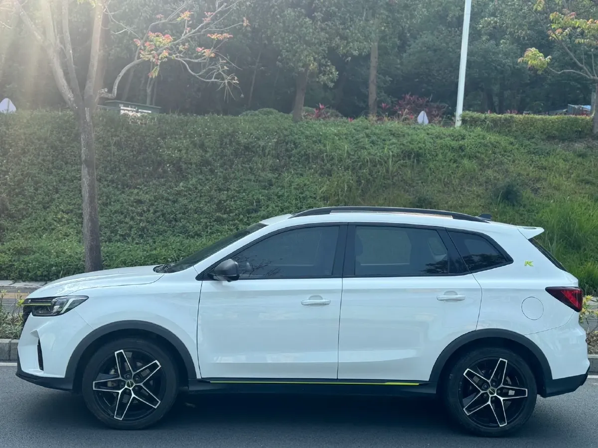 2021 Roewe RX5 1.5T 181HP L4 7DCT,autocango,china used car exporter,china ev exporter,chinese used car exporter,chinese used ev exporter