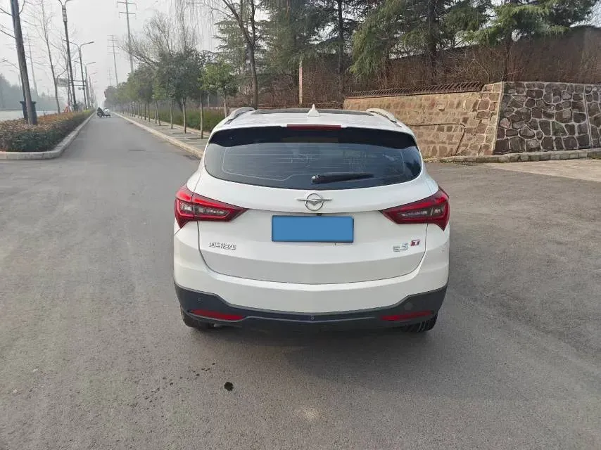 2017 HaiMa S5 1.5T 163HP L4 CVT,autocango,china used car exporter,china ev exporter,chinese used car exporter,chinese used ev exporter