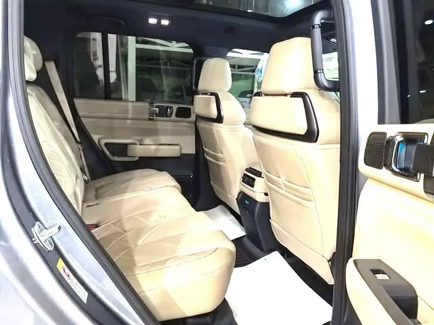 2023 FangChengBao Bao 5 1.5T 194HP L4 E-CVT PHEV 31.8KWH,autocango,china used car exporter,china ev exporter,chinese used car exporter,chinese used ev exporter