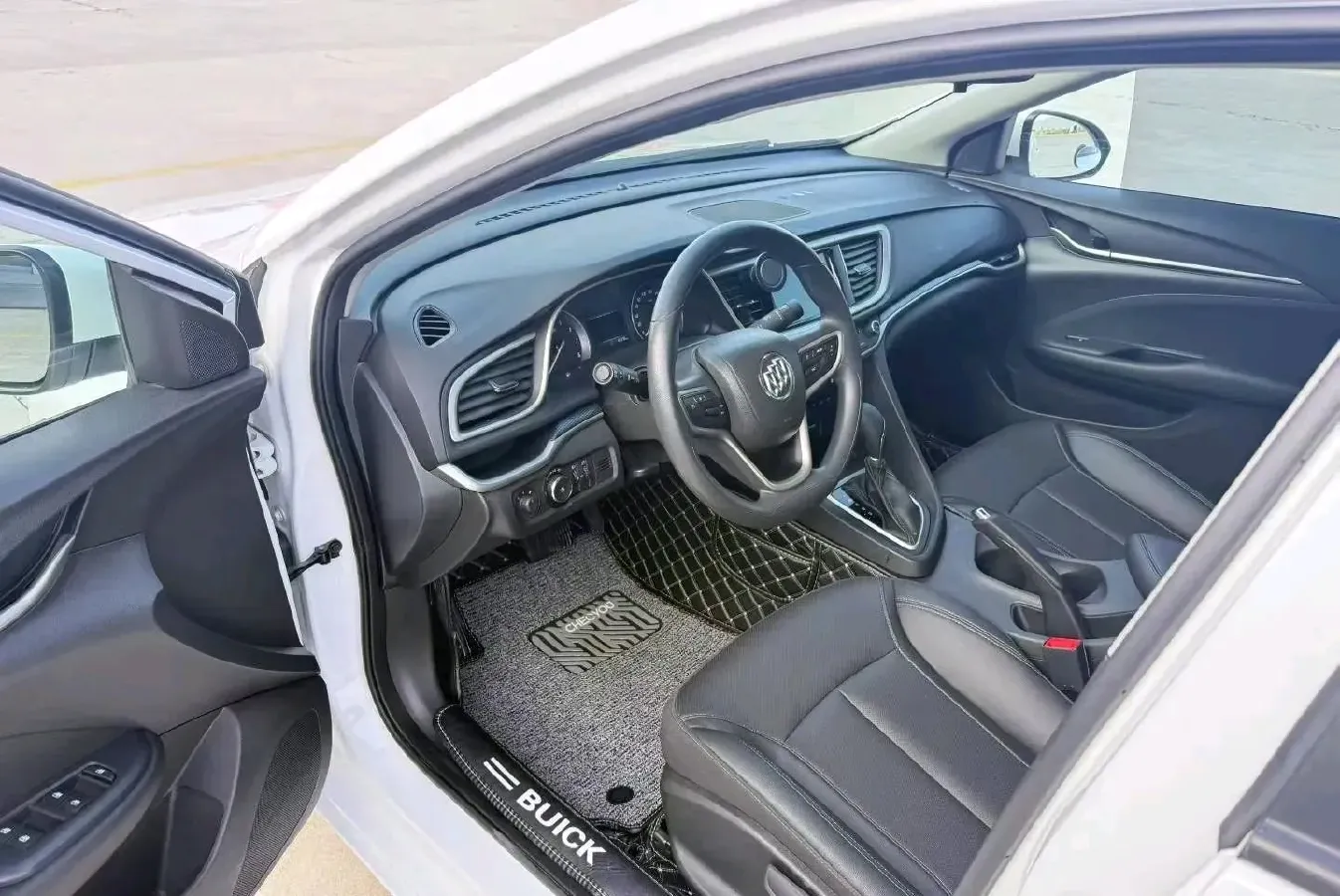 2021 Buick Excelle 1.5L 113HP L4 6AT,autocango,china used car exporter,china ev exporter,chinese used car exporter,chinese used ev exporter