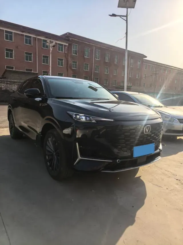 2021 ChangAn UNI-K 2.0T 233HP L4 8AT,autocango,china used car exporter,china ev exporter,chinese used car exporter,chinese used ev exporter
