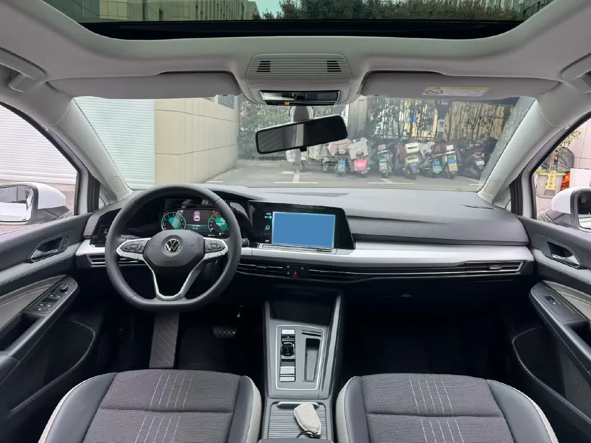 2021 Volkswagen Golf 1.4T 150HP L4 7DCT,autocango,china used car exporter,china ev exporter,chinese used car exporter,chinese used ev exporter