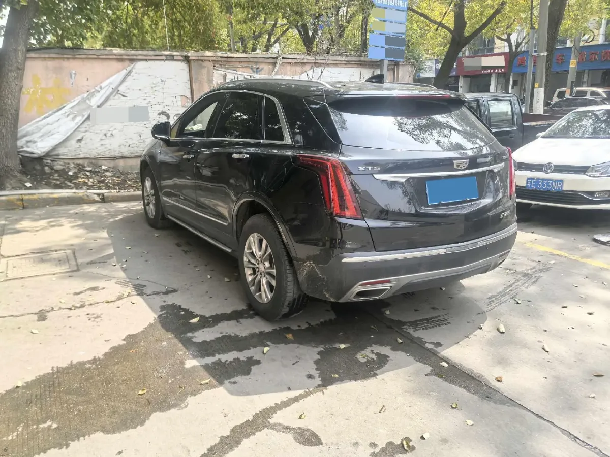 2021 Cadillac XT5 2.0T 237HP L4 9AT,autocango,china used car exporter,china ev exporter,chinese used car exporter,chinese used ev exporter