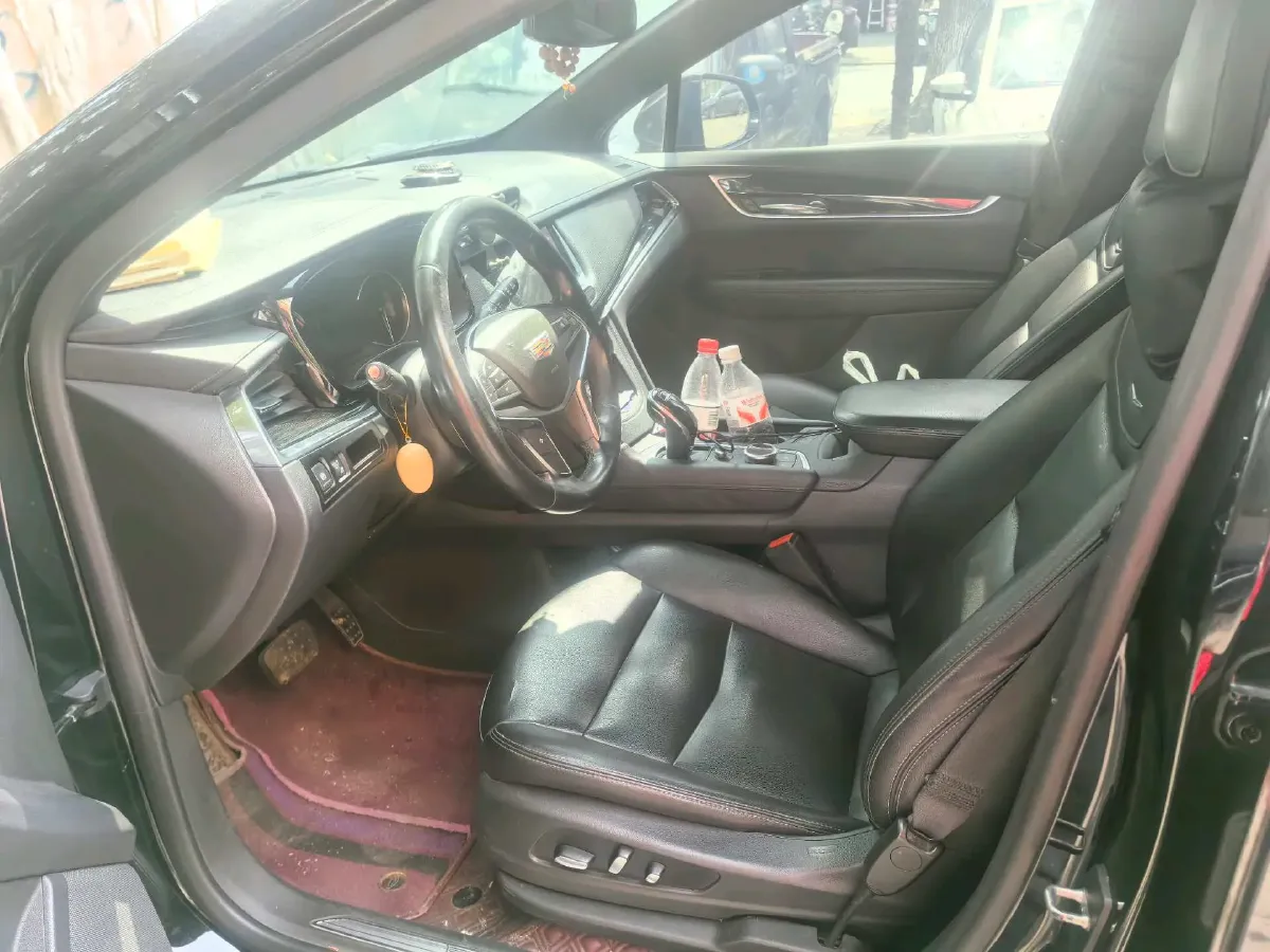 2021 Cadillac XT5 2.0T 237HP L4 9AT,autocango,china used car exporter,china ev exporter,chinese used car exporter,chinese used ev exporter