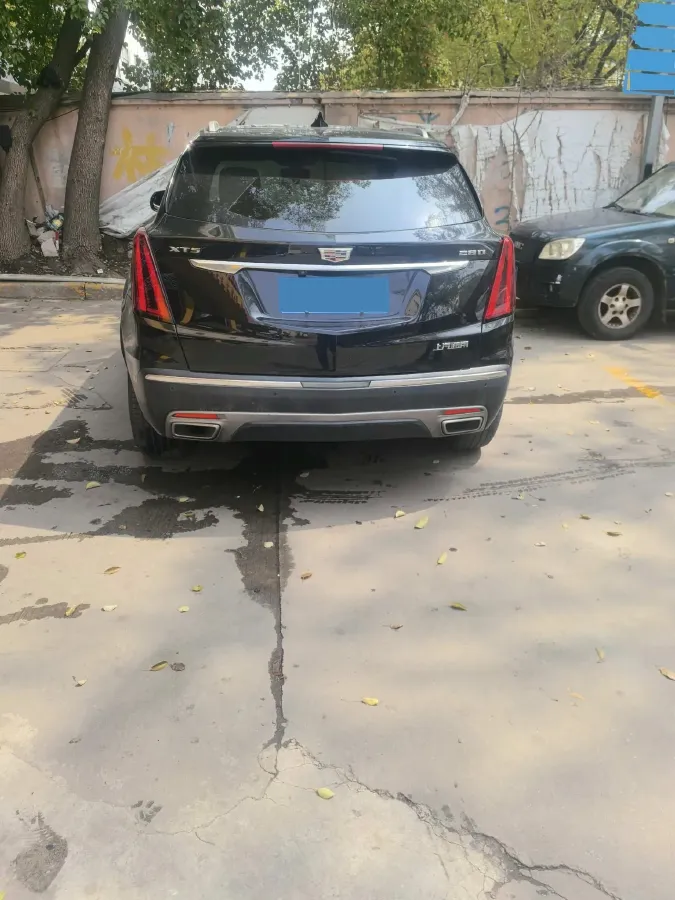 2021 Cadillac XT5 2.0T 237HP L4 9AT,autocango,china used car exporter,china ev exporter,chinese used car exporter,chinese used ev exporter