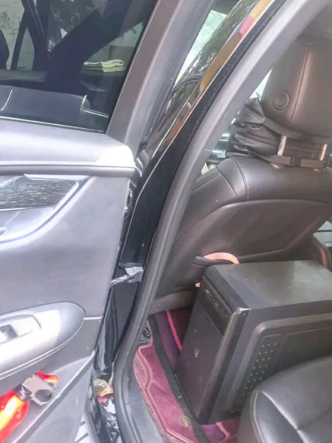 2021 Cadillac XT5 2.0T 237HP L4 9AT,autocango,china used car exporter,china ev exporter,chinese used car exporter,chinese used ev exporter