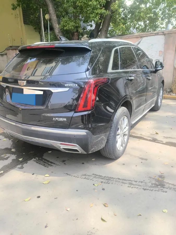 2021 Cadillac XT5 2.0T 237HP L4 9AT,autocango,china used car exporter,china ev exporter,chinese used car exporter,chinese used ev exporter