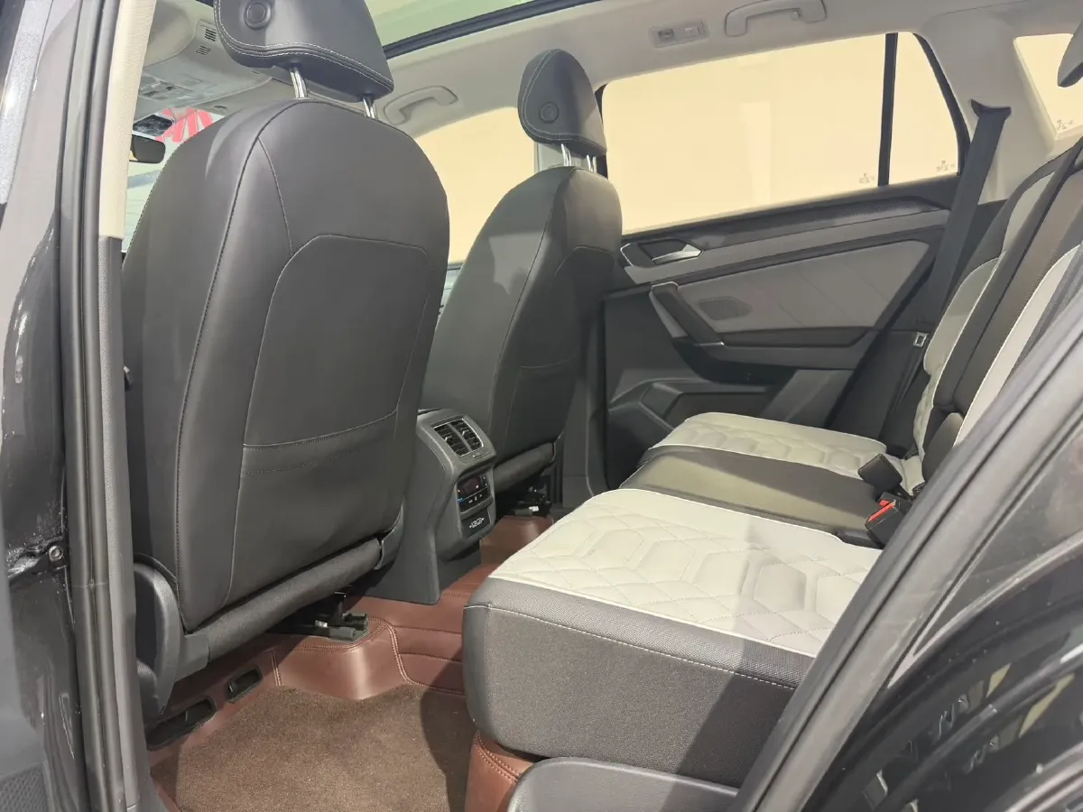 2023 Volkswagen Tayron 1.4T 150HP L4 7DCT,autocango,china used car exporter,china ev exporter,chinese used car exporter,chinese used ev exporter