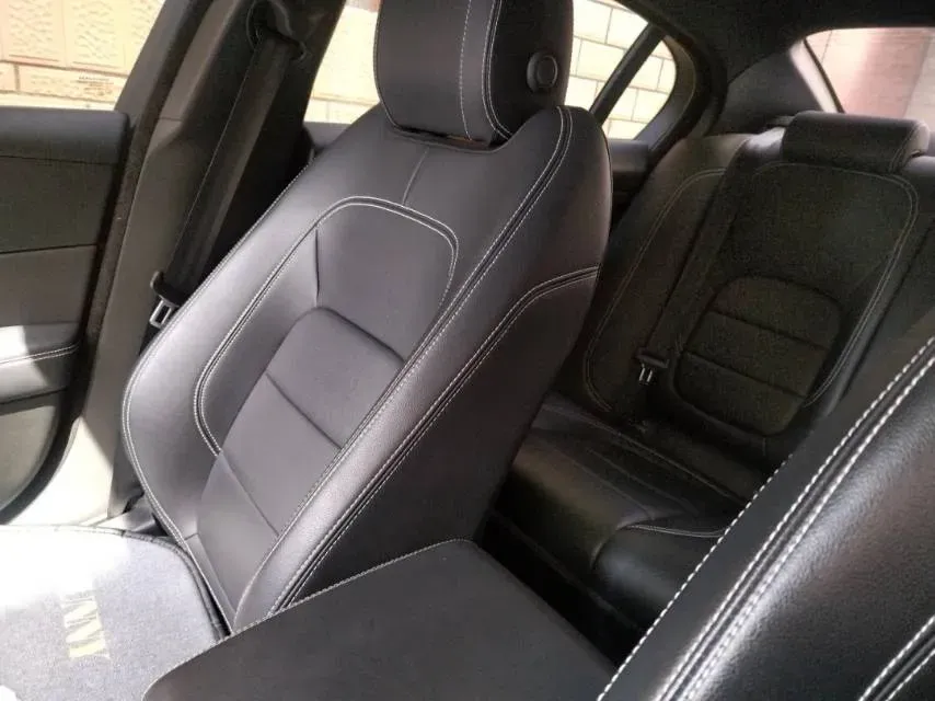 2020 Jaguar XEL 2.0T 200HP L4 8AT,autocango,china used car exporter,china ev exporter,chinese used car exporter,chinese used ev exporter