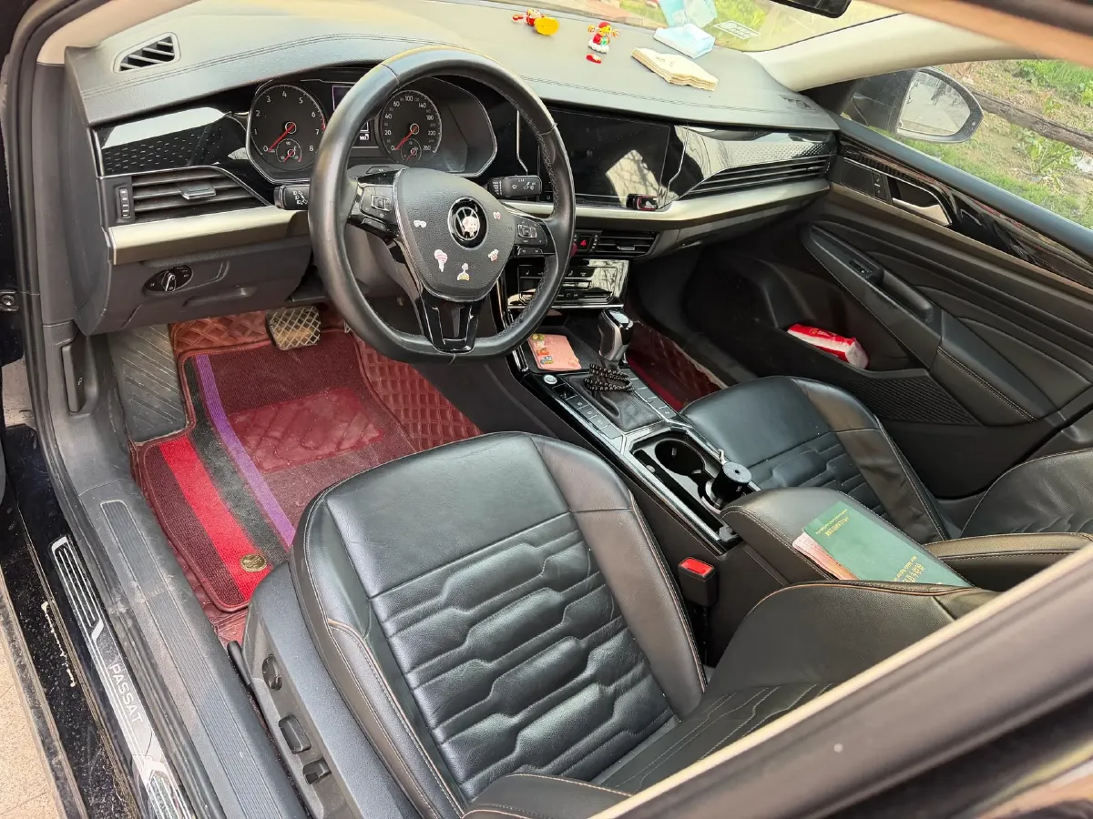 2021 Volkswagen Passat 2.0T 186HP L4 7DCT,autocango,china used car exporter,china ev exporter,chinese used car exporter,chinese used ev exporter