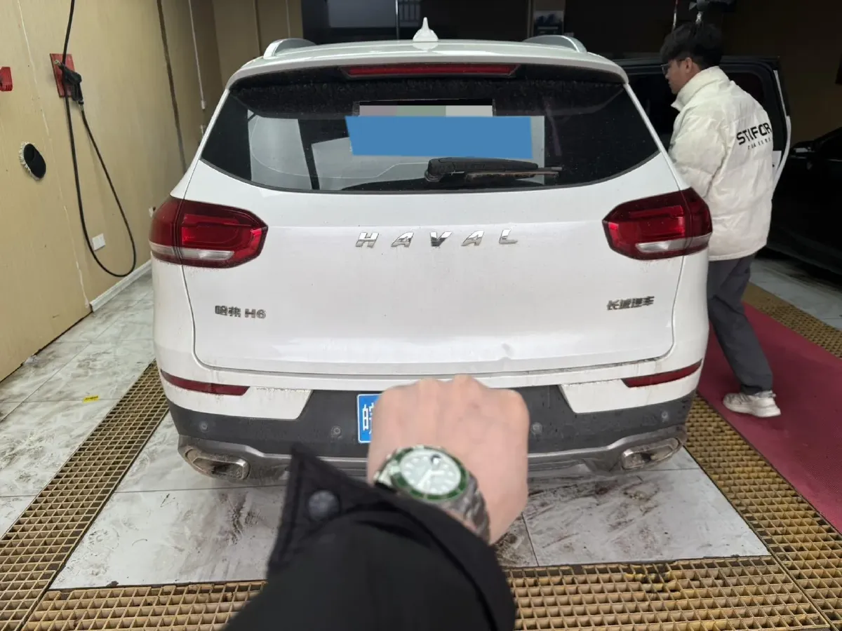 2019 Haval H6 1.5T 169HP L4 7DCT,autocango,china used car exporter,china ev exporter,chinese used car exporter,chinese used ev exporter