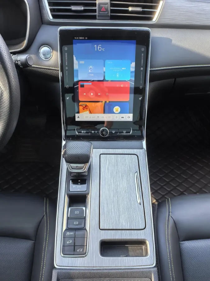 2020 Roewe RX5 1.5T 173HP L4 7DCT,autocango,china used car exporter,china ev exporter,chinese used car exporter,chinese used ev exporter