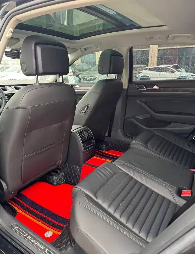 2019 Volkswagen Magotan 2.0T 186HP L4 7DCT,autocango,china used car exporter,china ev exporter,chinese used car exporter,chinese used ev exporter