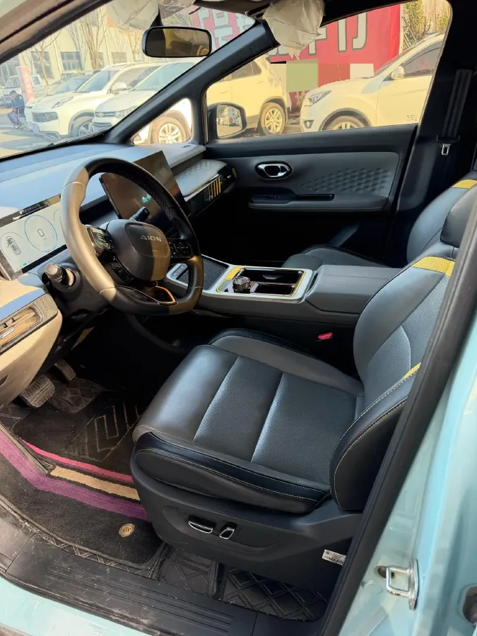 2022 Geely Okavango 1.8T 184HP L4 7DCT,autocango,china used car exporter,china ev exporter,chinese used car exporter,chinese used ev exporter