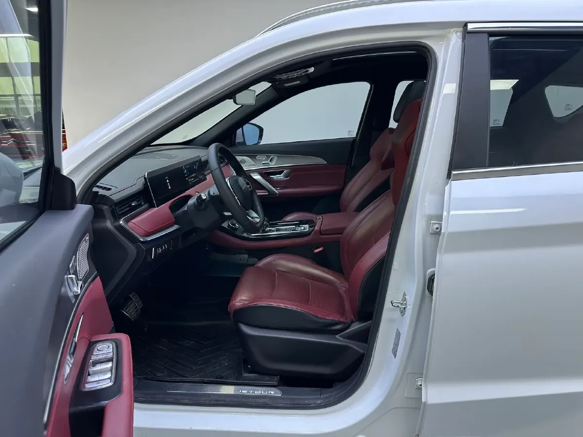 2021 Jetour X70 Plus 1.6T 197HP L4 7DCT,autocango,china used car exporter,china ev exporter,chinese used car exporter,chinese used ev exporter