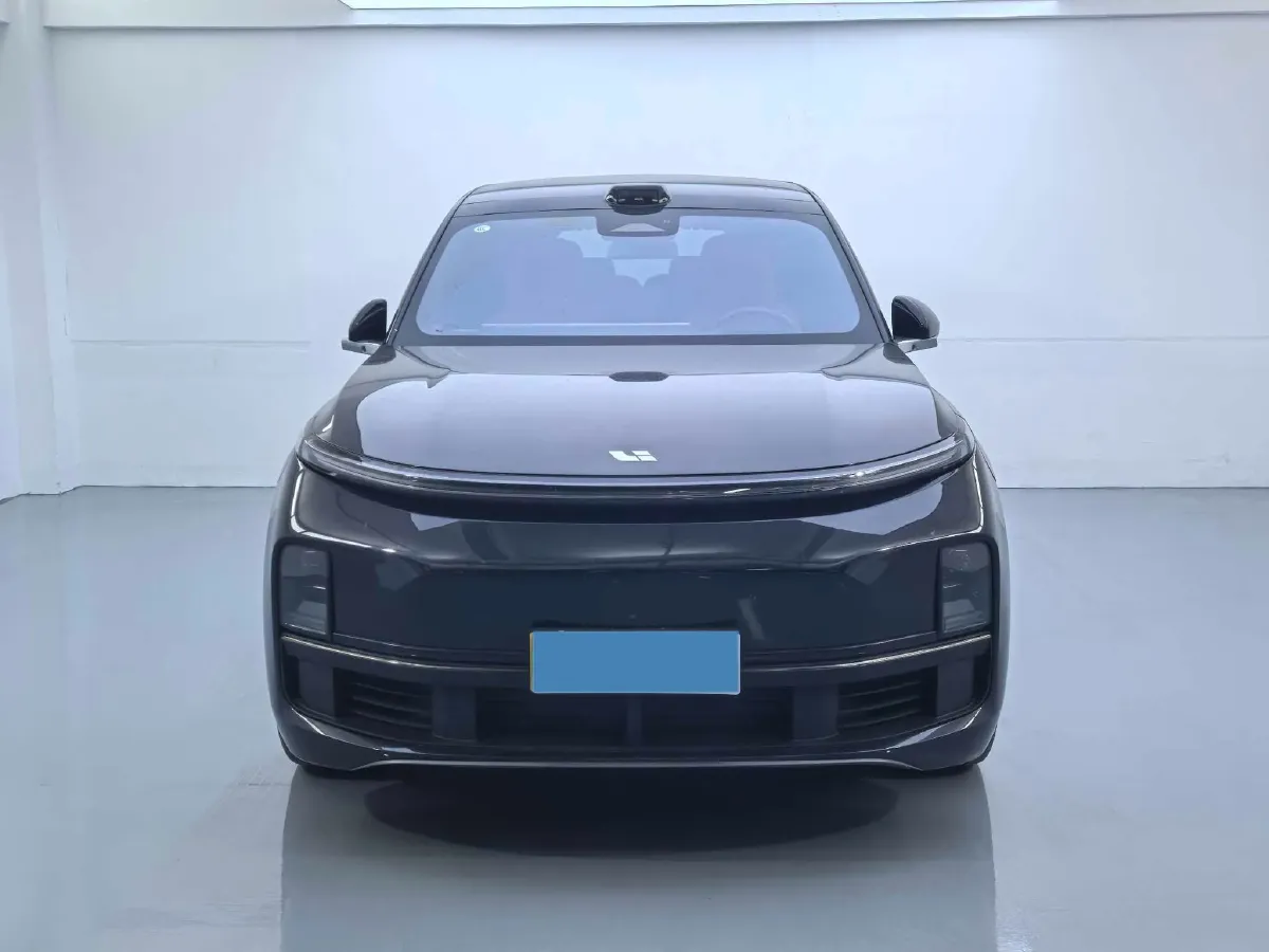 2022 Li L9 Range Extended 154HP REEV 42.6KWH,autocango,china used car exporter,china ev exporter,chinese used car exporter,chinese used ev exporter