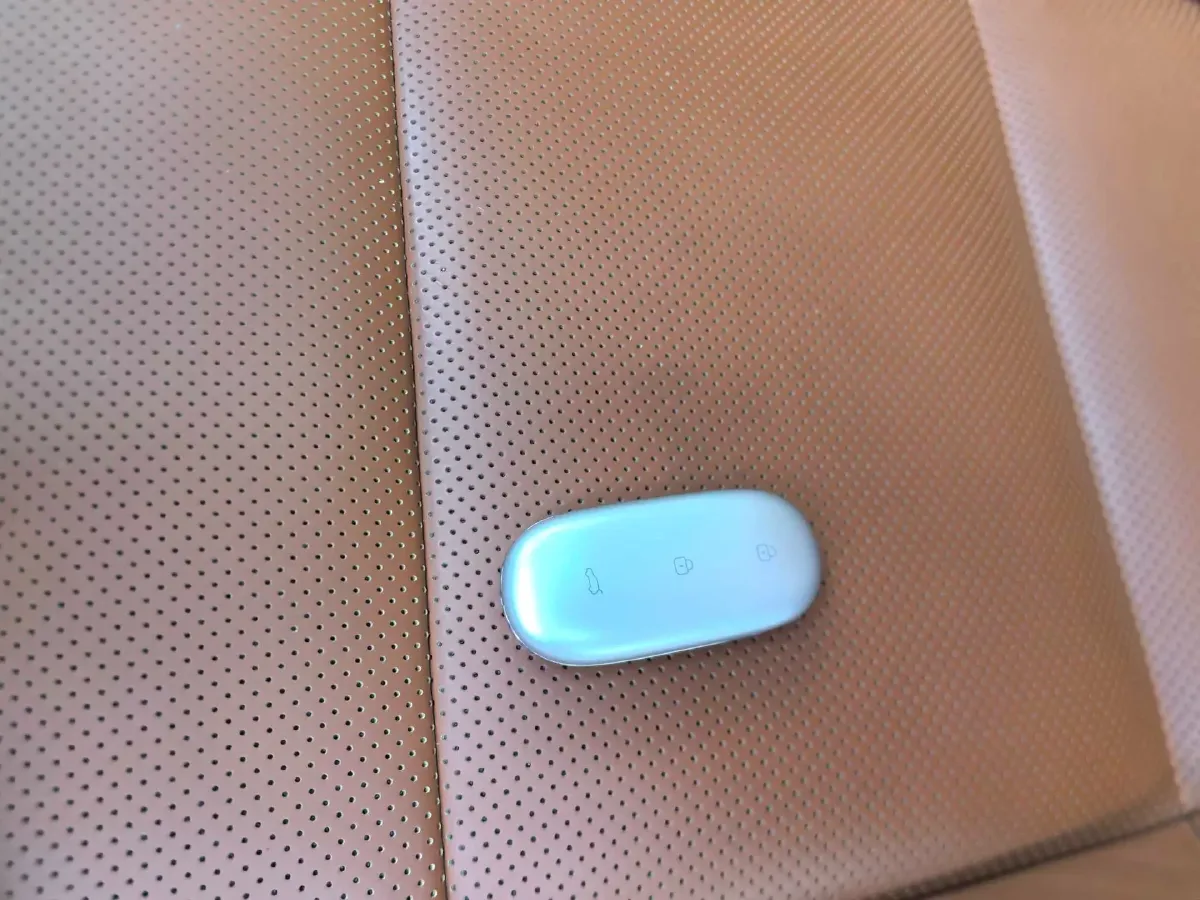 2022 Li L9 Range Extended 154HP REEV 42.6KWH,autocango,china used car exporter,china ev exporter,chinese used car exporter,chinese used ev exporter