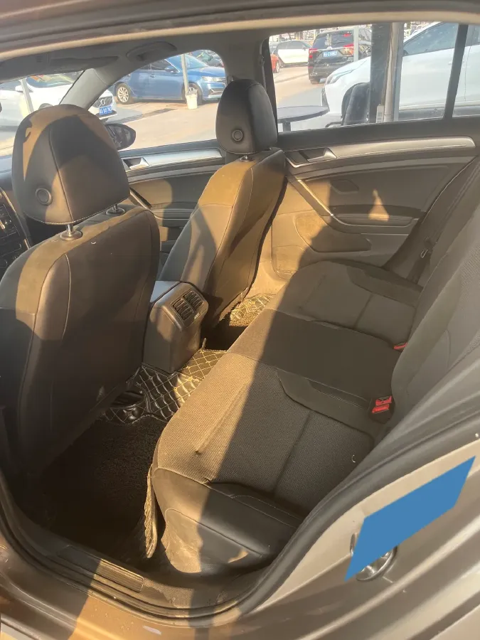 2018 Volkswagen Golf 1.6L 110HP L4 6AT,autocango,china used car exporter,china ev exporter,chinese used car exporter,chinese used ev exporter