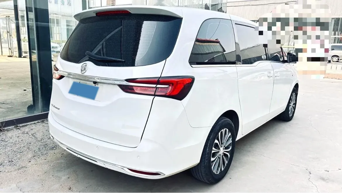 2022 Buick GL8 2.0T 237HP L4 9AT,autocango,china used car exporter,china ev exporter,chinese used car exporter,chinese used ev exporter