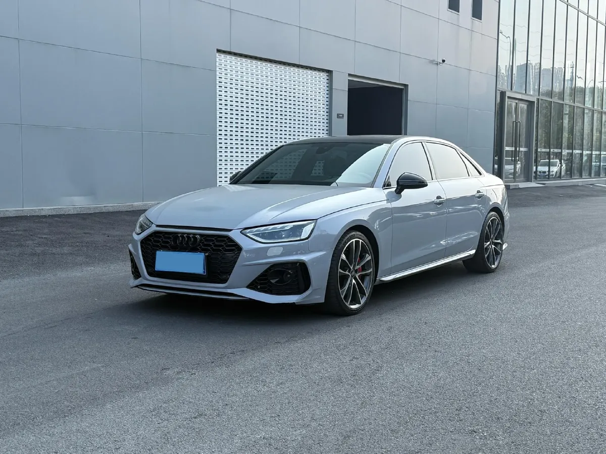 2020 Audi A4L 2.0T 252HP L4 7DCT,autocango,china used car exporter,china ev exporter,chinese used car exporter,chinese used ev exporter