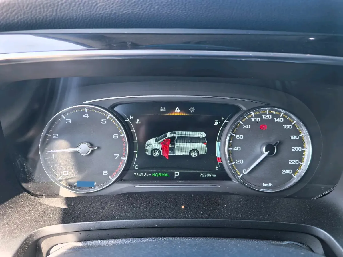 2023 GAC Trumpchi M8 2.0T 252HP L4 8AT,autocango,china used car exporter,china ev exporter,chinese used car exporter,chinese used ev exporter