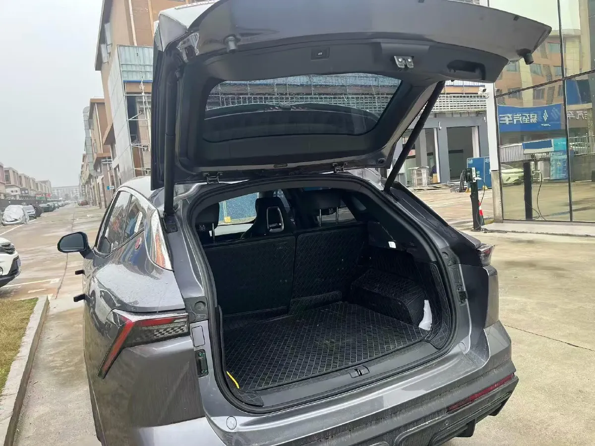 2022 Jetour DASHING 1.6T 197HP L4 7DCT,autocango,china used car exporter,china ev exporter,chinese used car exporter,chinese used ev exporter
