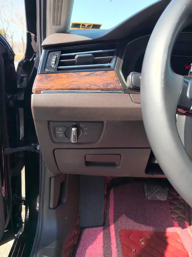 2018 Volkswagen Magotan 1.8T 180HP L4 7DCT,autocango,china used car exporter,china ev exporter,chinese used car exporter,chinese used ev exporter