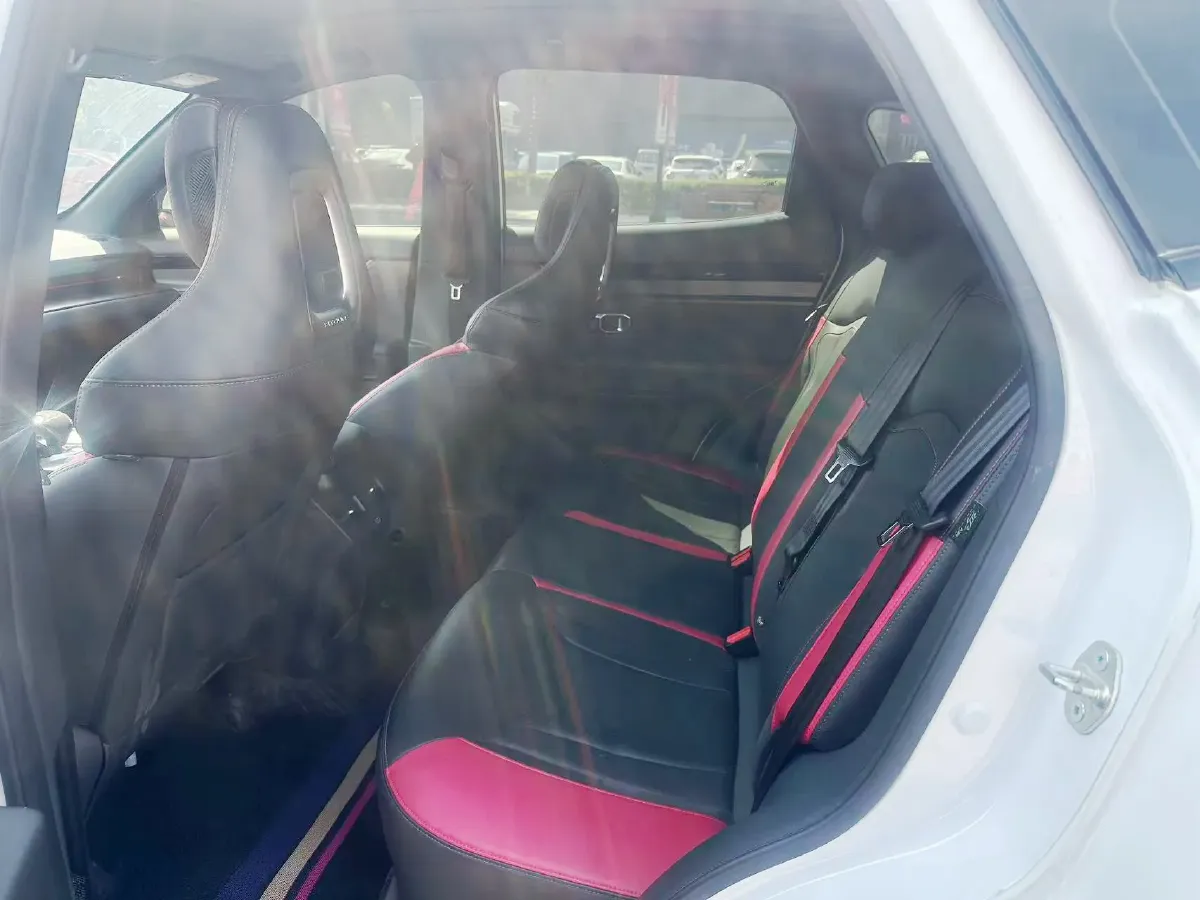 2023 Jetour DASHING 1.5T 156HP L4 6DCT,autocango,china used car exporter,china ev exporter,chinese used car exporter,chinese used ev exporter